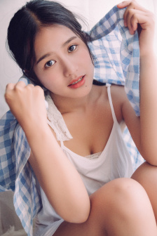 《漂亮的女邻居》3